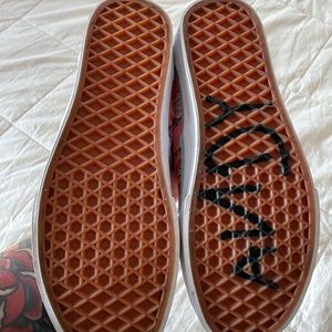 Women’s toy story vans size 7